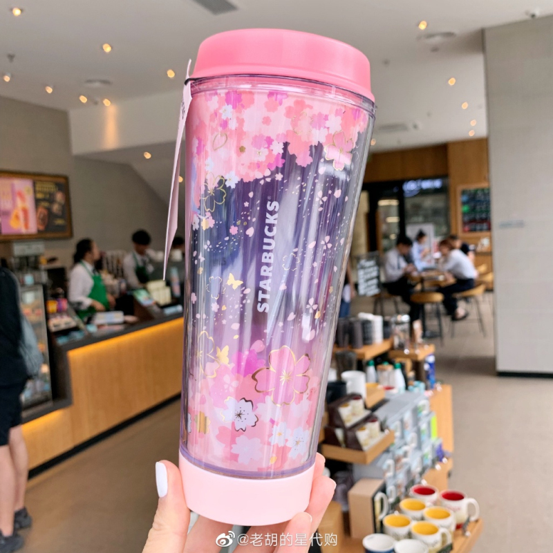 

Hot selling Japanese style Starbucks cherry blossom flying LED coffee cup sakura Pink LED light cup 473ml