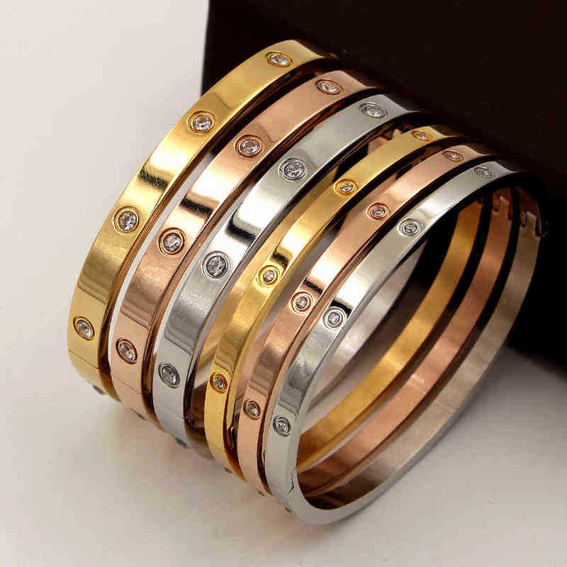 

Beautiful Lovers Bracelets Woman Stainless Steel Bangles and Inlay Cubic Zirconia Golden Jewelry, Black