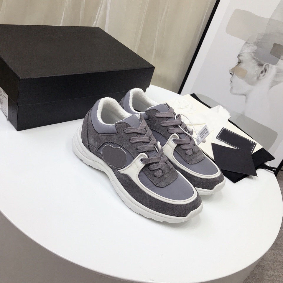 

2021 Women Designer sneakers Luxury leathe r casual shoe s men shoes genuine leather fashion Mixed color original box 005