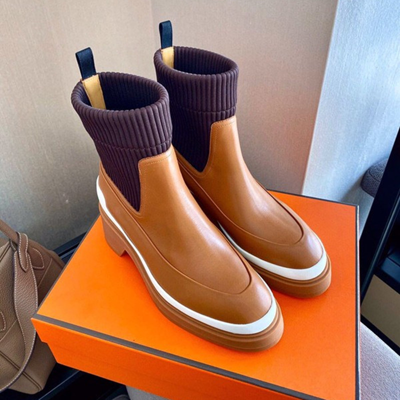 Designer automne et hiver nouvelles chaussettes élastiques bottes femmes thicSingle bootk semelle en cuir talon moyen court tricoté H maison tube