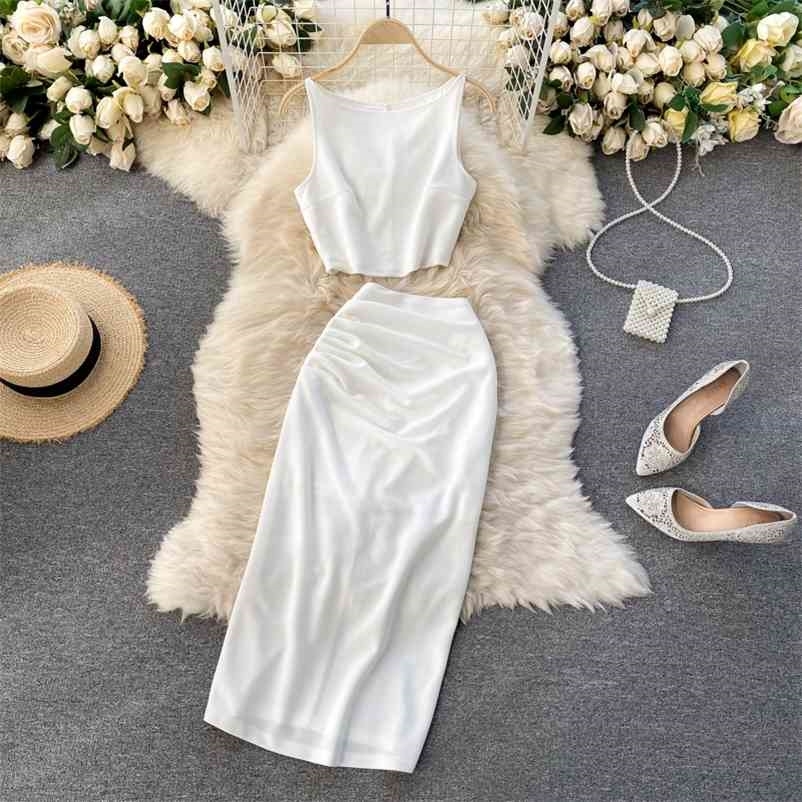 

Summer Arrivals Solid Color Short Sleeveless Round Collar High Waist Buttock Skirt Two Piece Set MZ695 210525, White