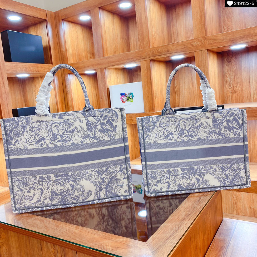 

Designer Bags Canvas Shopping Handbag Classic Shoulder women Luxurys Designers Embroidered Fashion Large Capacity Original Box big size 41*35cm, Color1