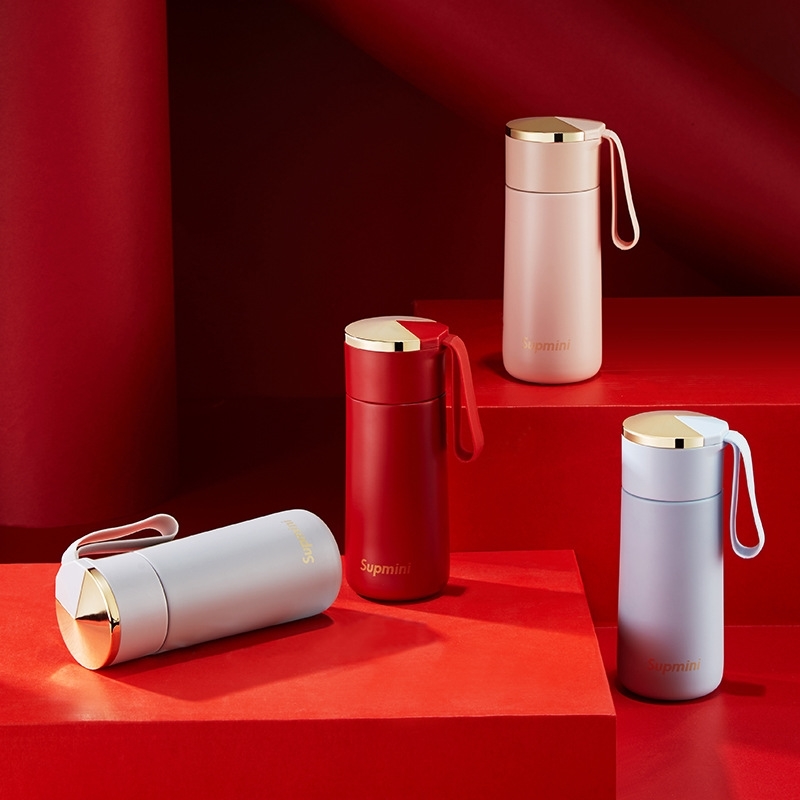 

Strawberry life thermos creative 180ml Mini straight portable girls stainless steel water cup gift, Red