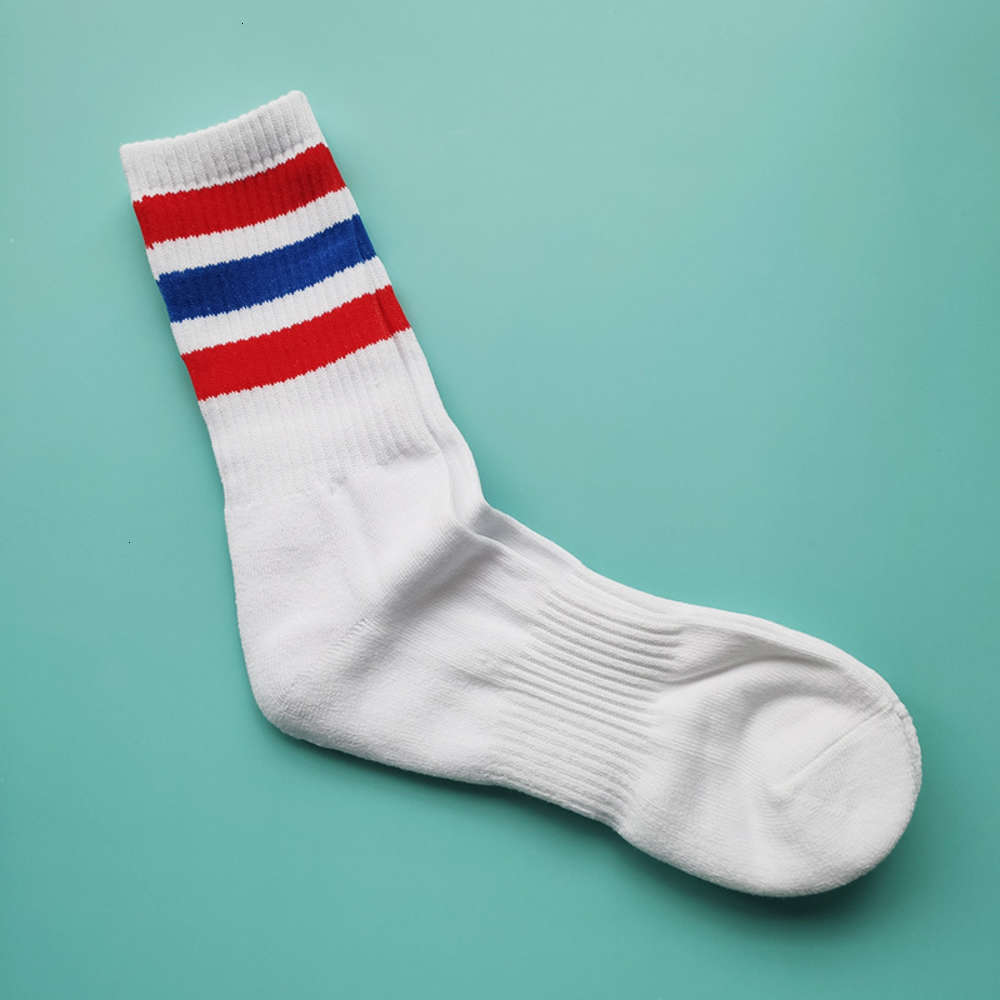 

DP108 medium high three bars middle towel bottom sports cotton white control Stripe men's socks, Black