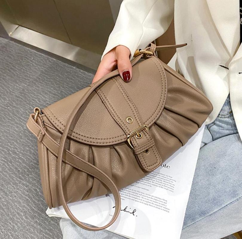 

Elegant Female Pleated Armpit bag 2021 Fashion New High-quality Soft PU Leather Women's Designer Handbag Travel Shoulder Bags, Black
