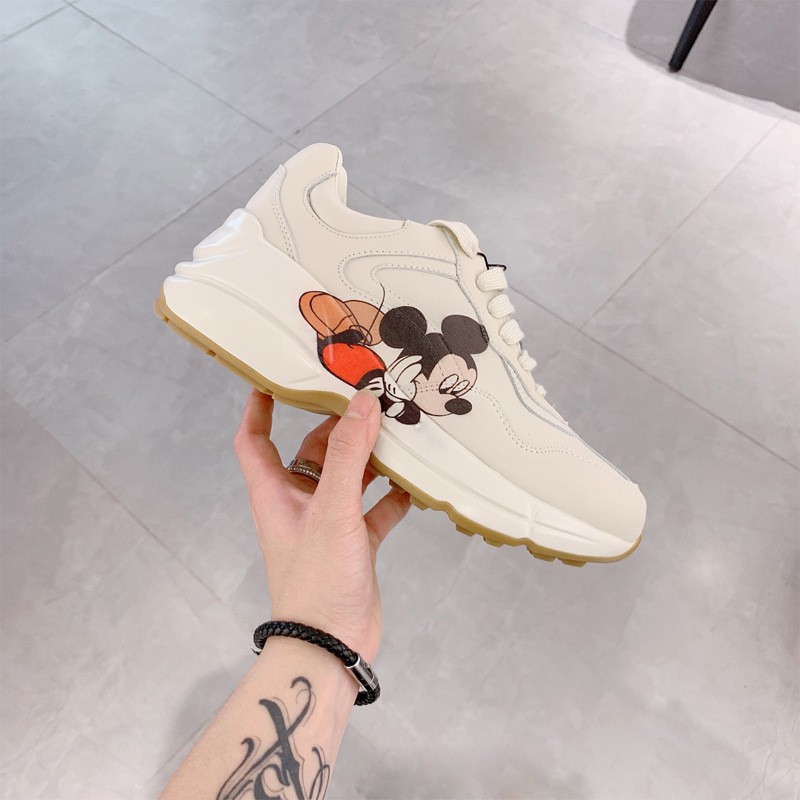 

2022 Thick Sole Mens Sneakers Comfortable Breathable Womens Flat Shoes Cowhide Non-slip Fashion Men's Casual Rhyton Shoes Big Size fgthdnwes, Strawberry