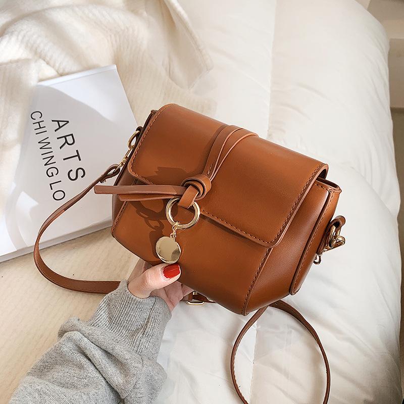 

Vintage Crossbody Bags Designer Chain Shoulder Bag Luxury Pu Leather Messenger Bag Chic Lady Small Purse Small Flap for Women, Black