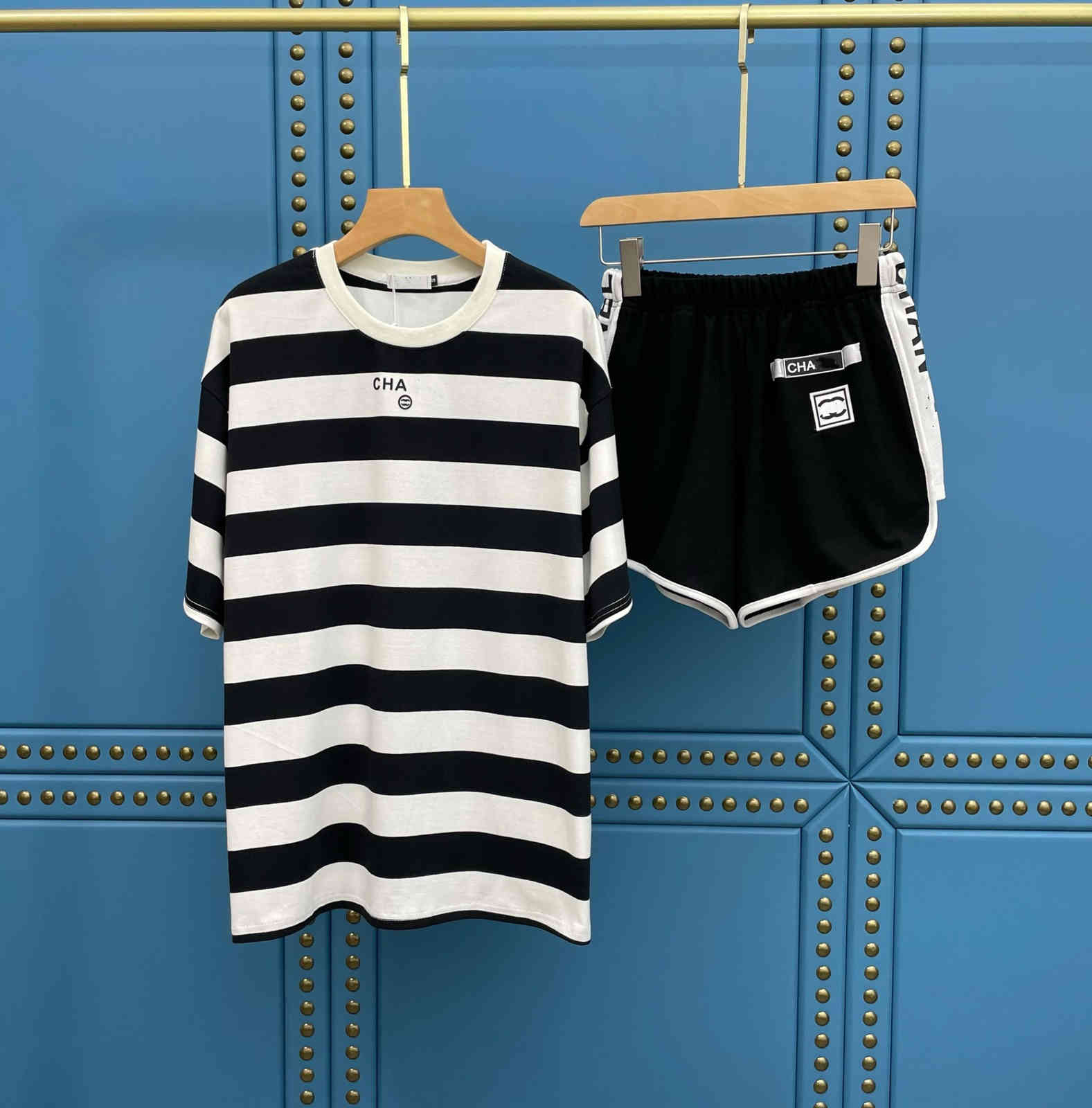 

Luxury design Xiaoxiang fashion suit women' summer splicing sports leisure medium long striped short sleeve T-shirt, Dark