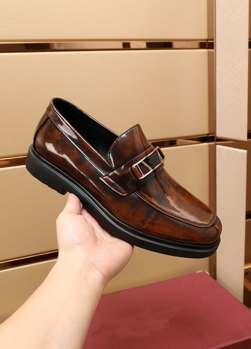 

Classic Business Men's Dress Shoes Fashion Elegant Formal Wedding Flat Shoes Men Brand Slip On Office Oxford Shoes Size 38-44, Brown