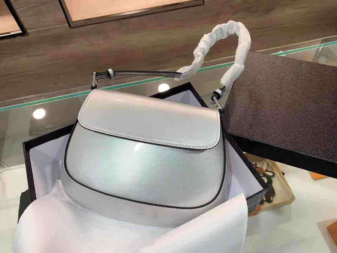 

Fashion Women Shoulder Bag European and American Style Lady Crossbody Bag Classic Hobos High Quality Plain Handbags, Silver1