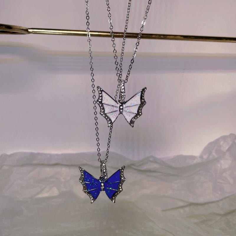 

Chains Butterfly Diamond Chain Necklace For Women Gifts Choker Women's Stainless Steel Jewelry 2021 Vintage Pendant Couple Pendants, Silver