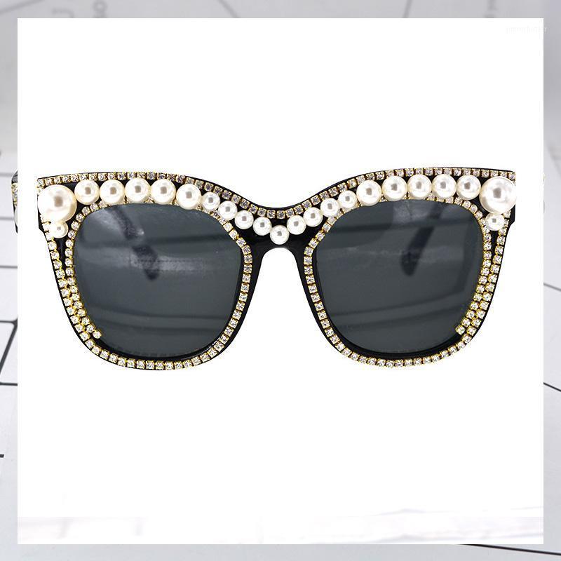 

Sunglasses Crystal Pearl Women Designer Baroque Retro Vintage Cateye Sun Glasses Shades Ladies Oculos De Eyewear