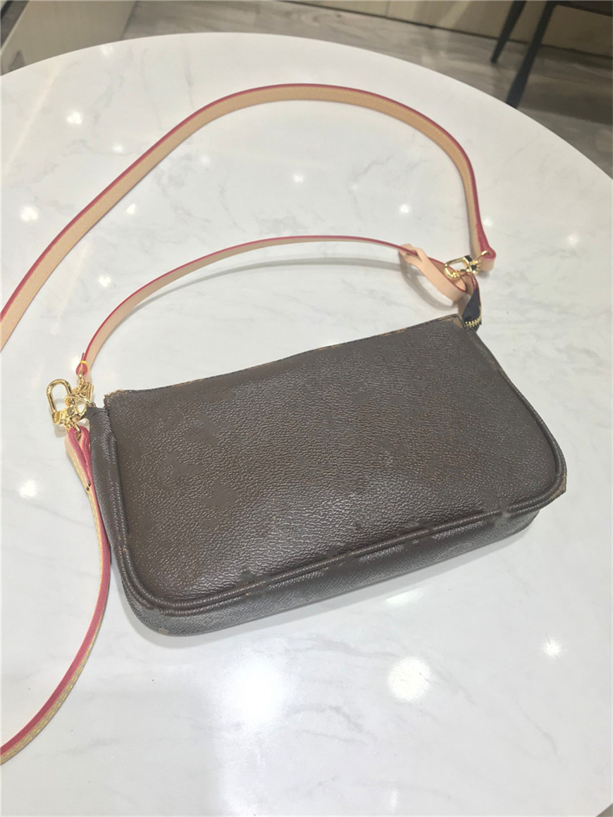 

Mini Pochette Accessories Tiny Shoulder Bags Little Pouch with Gold Chain Cute Purses Cross Body Luxury Pieces Mono Ebene Print Handbag Wallet Coin Pouches, Box