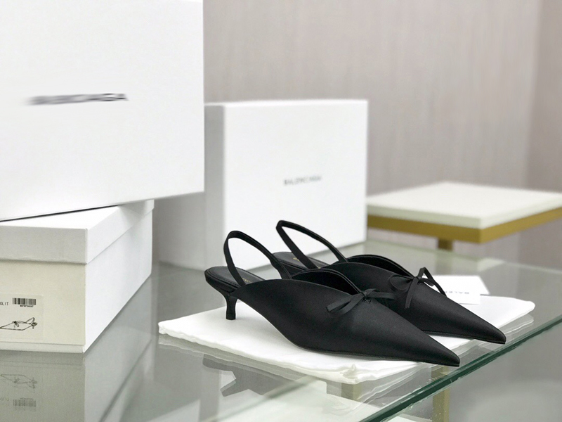 

2021 Good Quality Fashion Women Luxurys Designers Shoes Designer Sandals Womens Luxury High Heels Sandal Dress Shoess With Box Size 35-41 -H541, Black