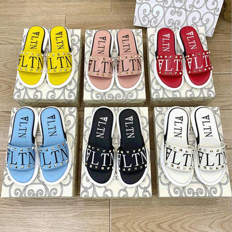 

Summer New Ins Roman Stud Sheepskin Slippers 2021 The Latest Design Women Fashion Rivet Genuine Leather Flip Flop Beach Shoes Sandal, Black