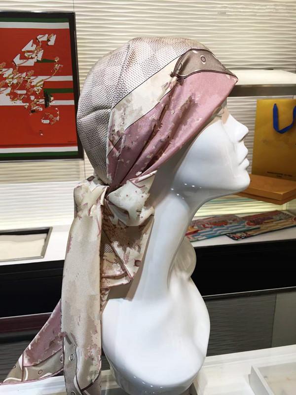 

2021 Luxury silk beautiful fashion 90*90cm ladies silk scarves, soft and comfortable outdoor thin shawl multi-functional scarf