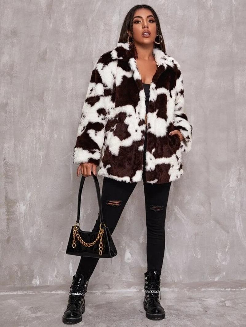 

Women's Fur & Faux Donsignet Autumn Winter Cow Print Black And White Jacket Women Loose Coat For