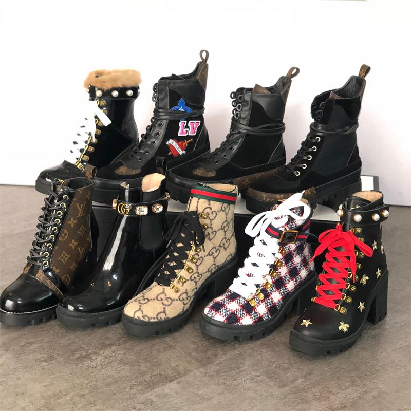 

2021 Women Leather Laureate Platform Desert Boot Martin Boots White Bee Star Trail Lace-up Ankle Winter Shoes high heels With Box, Black
