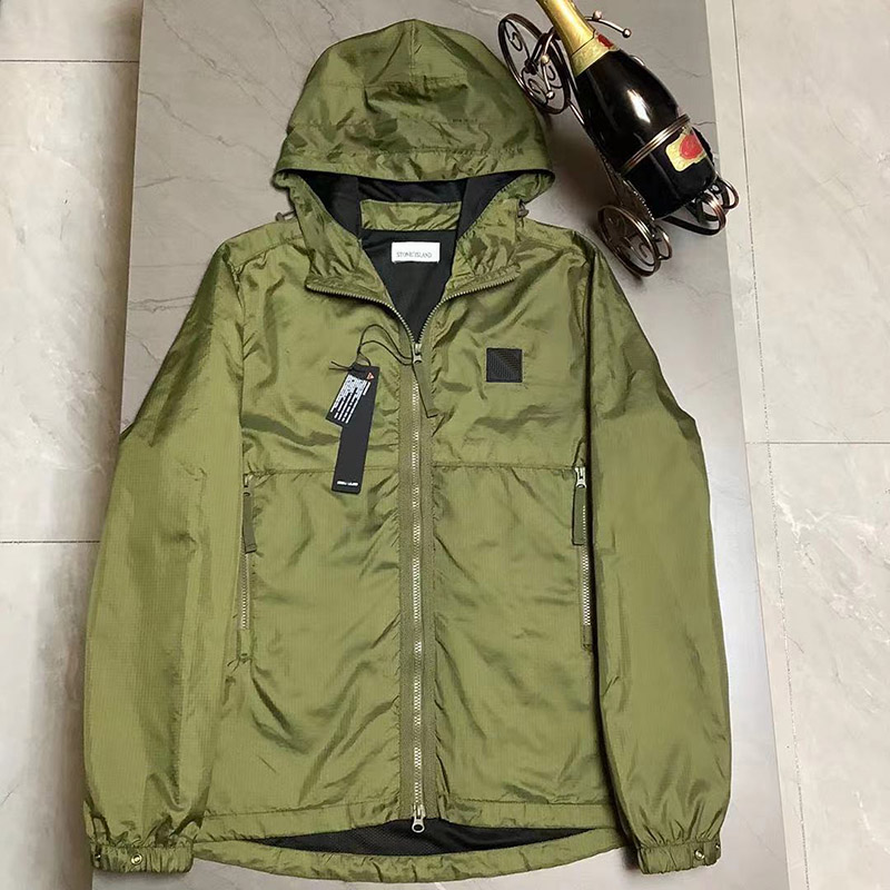 

2021 Mens jacket designe hoodies parka Spring and Autumn Coat Hooded Zipper Panelled Epaulet bomber motorcycle face north