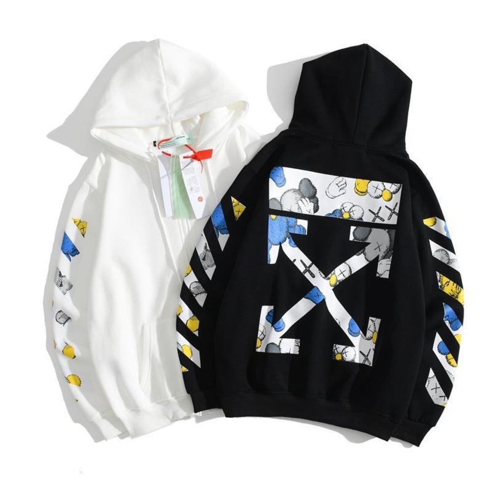 

Off new kaws men's co branded sweater in meizhima Street, Black