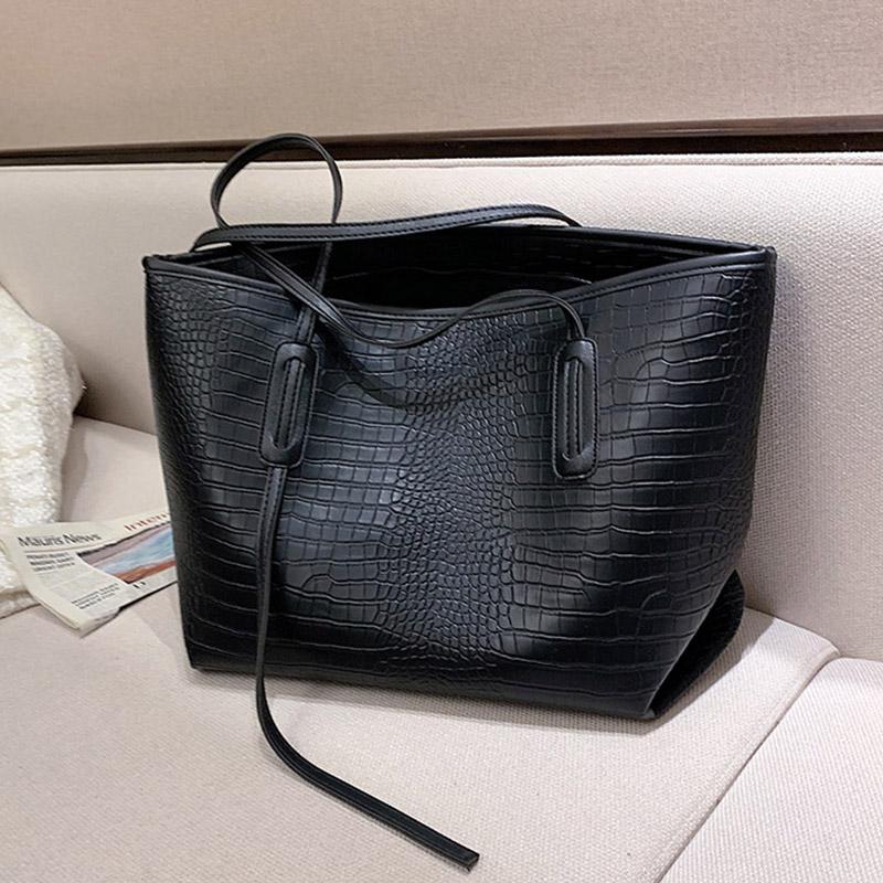 

OLSITTI Fashion Luxury Crocodile Pattern Shoulder Bags for Women 2021 Designer Ladies Pu Leather Handbags Sac A Main, Black