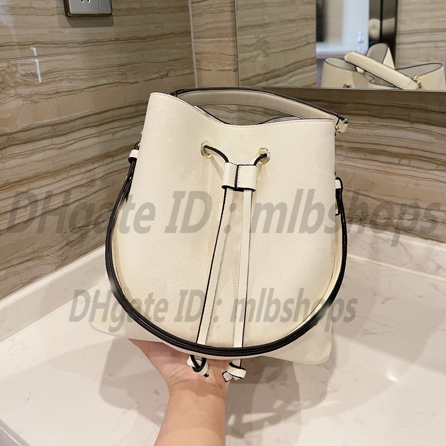 

Top Quality L luxurys designers bags Fashion womens CrossBody Handbag ladies Totes Champagne Drawstring bucket Bag purse 2021 Cross Body Handbags Most Popular, No bags