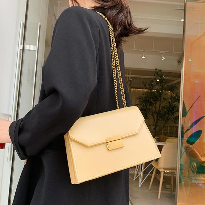 

Elegant Female Flap Square Bag 2021 Fashion New Quality PU Leather Women's Designer Handbag Lock Chain Shoulder Messenger Bags, Small black