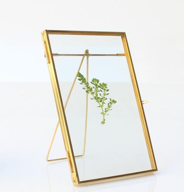 

Frames And Mouldings 4*6 Inch Retro Metal Po Frame Original Copper Specimen Holder 5*7