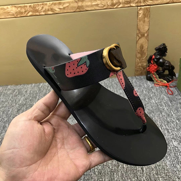 

Men Beach Summer fashion flip-flops 100% leather lady Metal Women shoes Flat Ladies Large size 35-46 mjk002