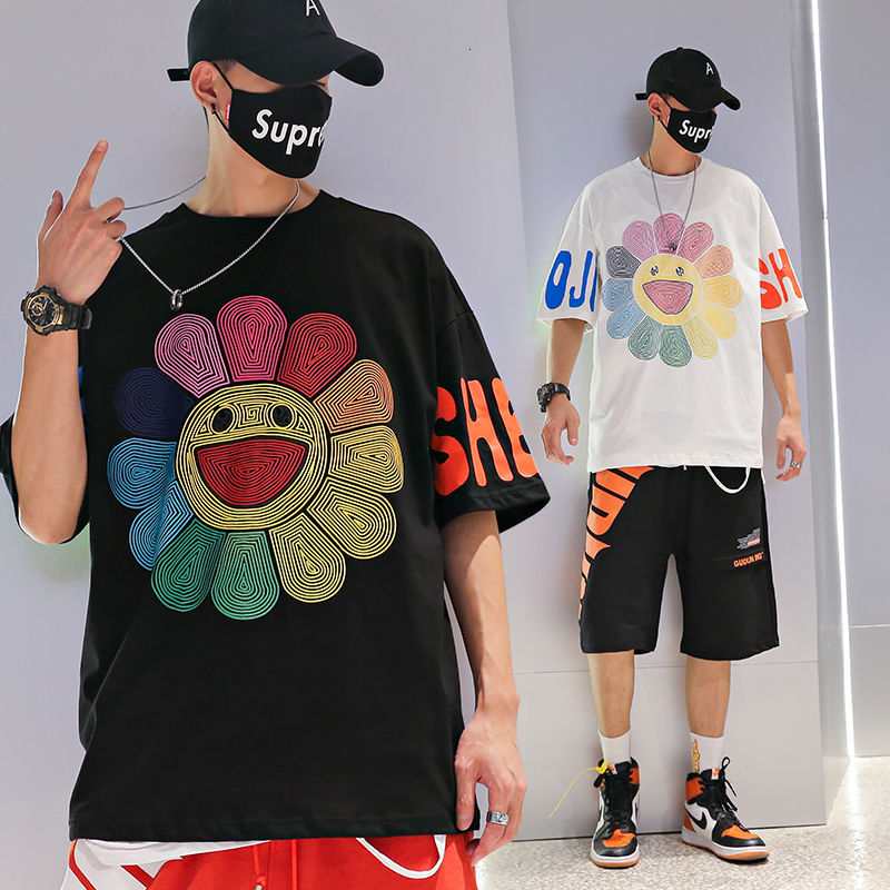 

2021 New Preto Sol Flores Camisas Homens Casual Hip Hop Tshirts Vero Japo High Street Topos Bonito Moda Casal Solto Branco t Camisa P870