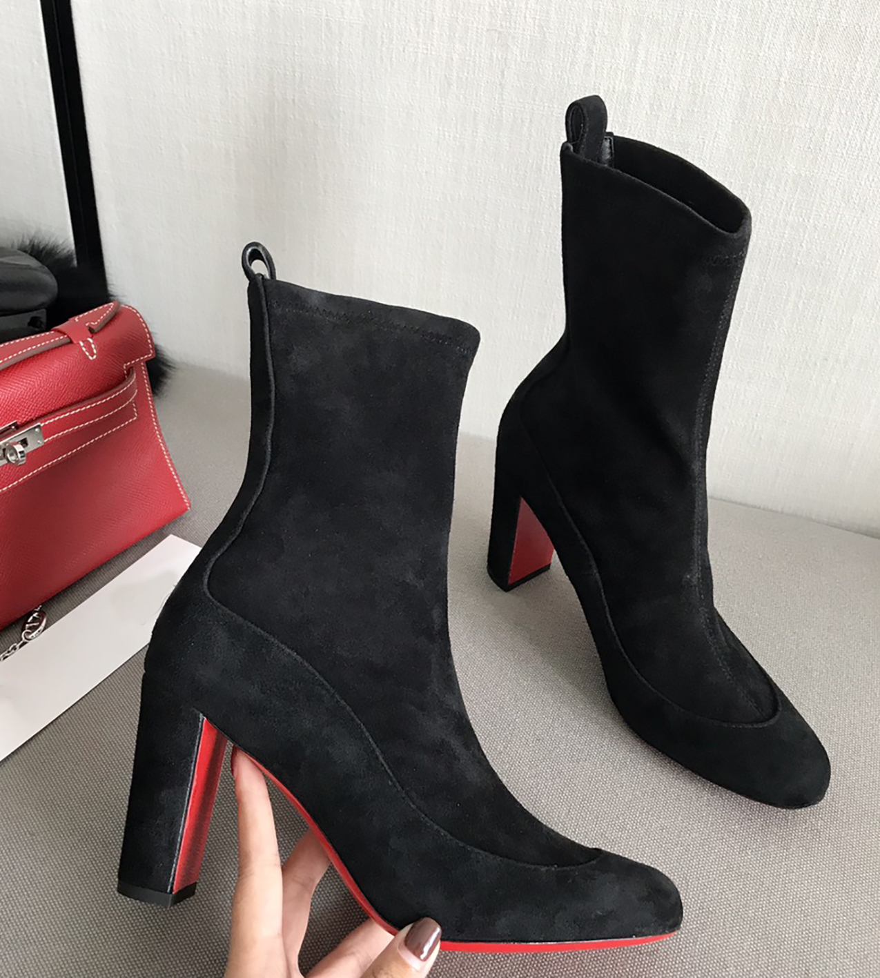 

Luxury Sexy Winter boots red soles Birgitta Booty Women Reds Bottom Ankle Bootss Elegant Lady Booties Dress Party EU35-43
