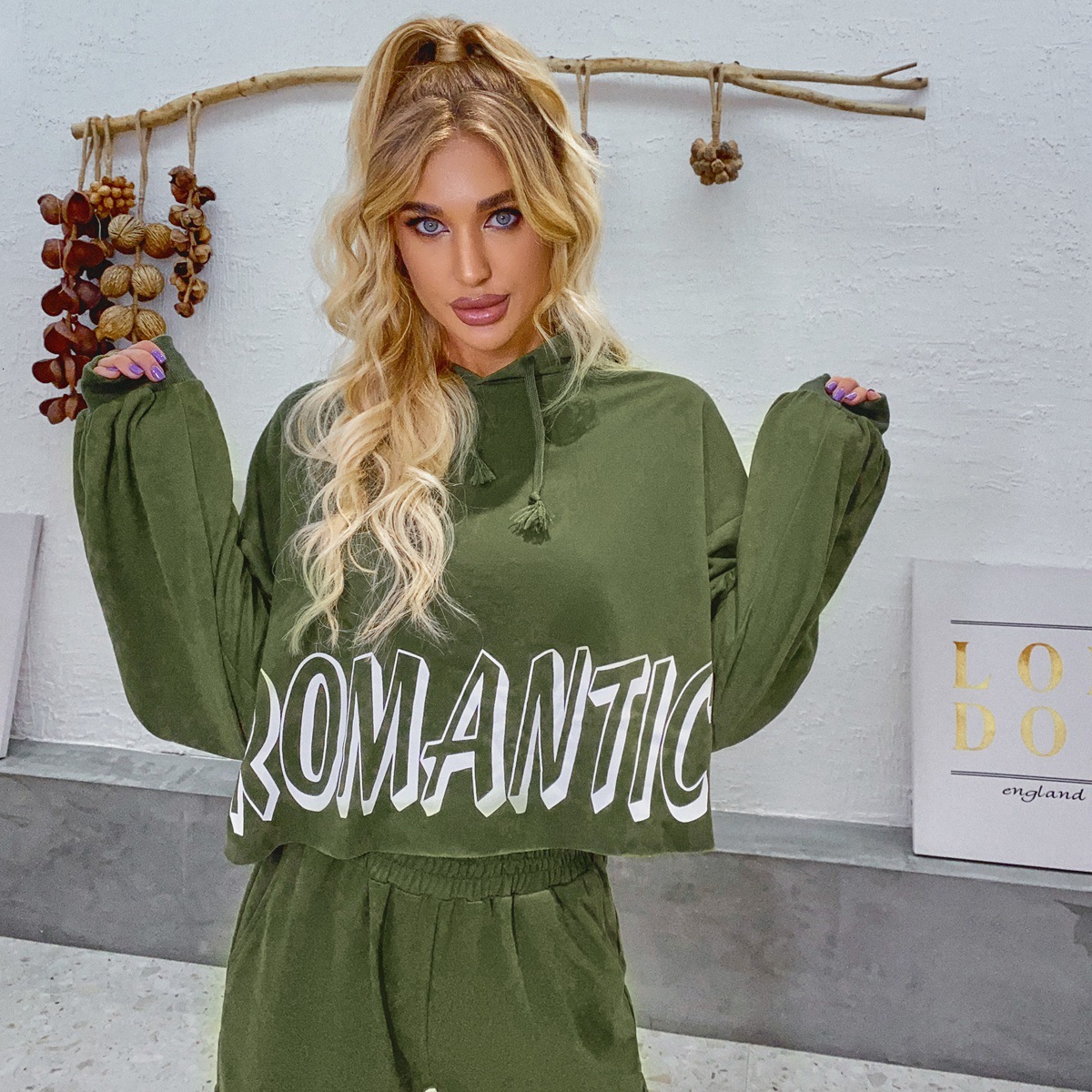 

2021 Army Green Card Print Mini Harvest with Hoodie Female Sweatshirt New Fall Long Sleeve Casual Sport Pullovers J341