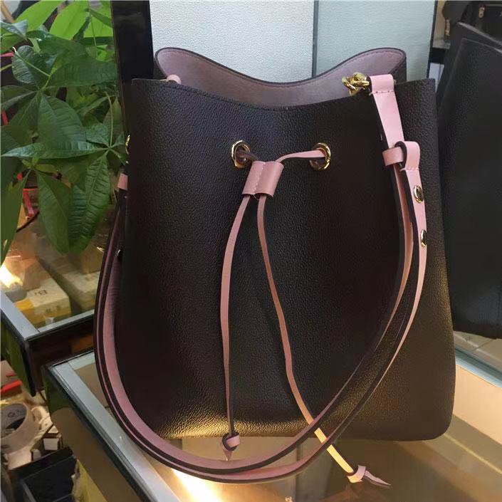 

2021 Classic handbags NEO NOE shoulder bags Noé leather bucket bag women flower printing crossbody purse, Nude