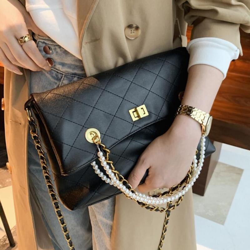 

Lattice Folded Pearl Tote bag 2021 Fashion New High quality PU Leather Women's Designer Handbag Chain Shoulder Messenger Bag, Black