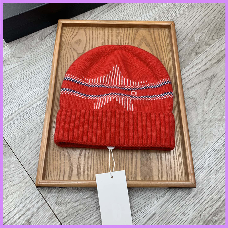

Fashion Street Wool Baseball Cap Women Designer Casquette Sports Caps Hats Mens Winter Knitted Hat Star Letters Hut D2110294F, Only box