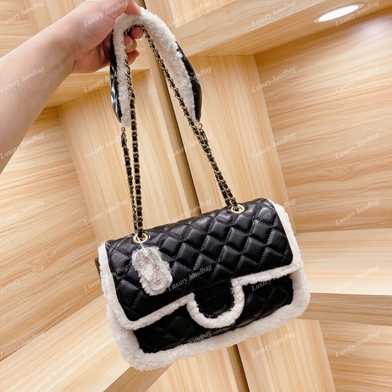 

2021 Winter Lambskin Bags Classic Flap Italy Fashion Womens Purse Quilted A/W CTR Multi Pochette Pre-Collection Shearling Famous Luxury Desi