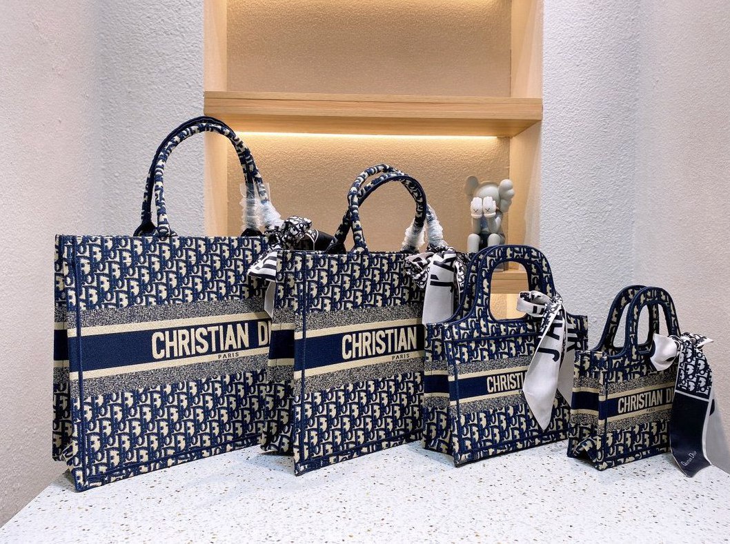 

2021 Luxury Brand Soft Leather Bags Womens Handbag Top Quality For Women Messenger Casual Shoulder Tote Bag -D4265, Red;black