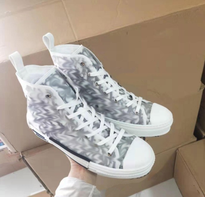 

shoes 2021Boys Girls Luxury Fashion Female Designer in pelle con tacco alto Casual Casual Scarpe da uomo per uomo e donna Taglia alta KRA 36-45 kjjj0001