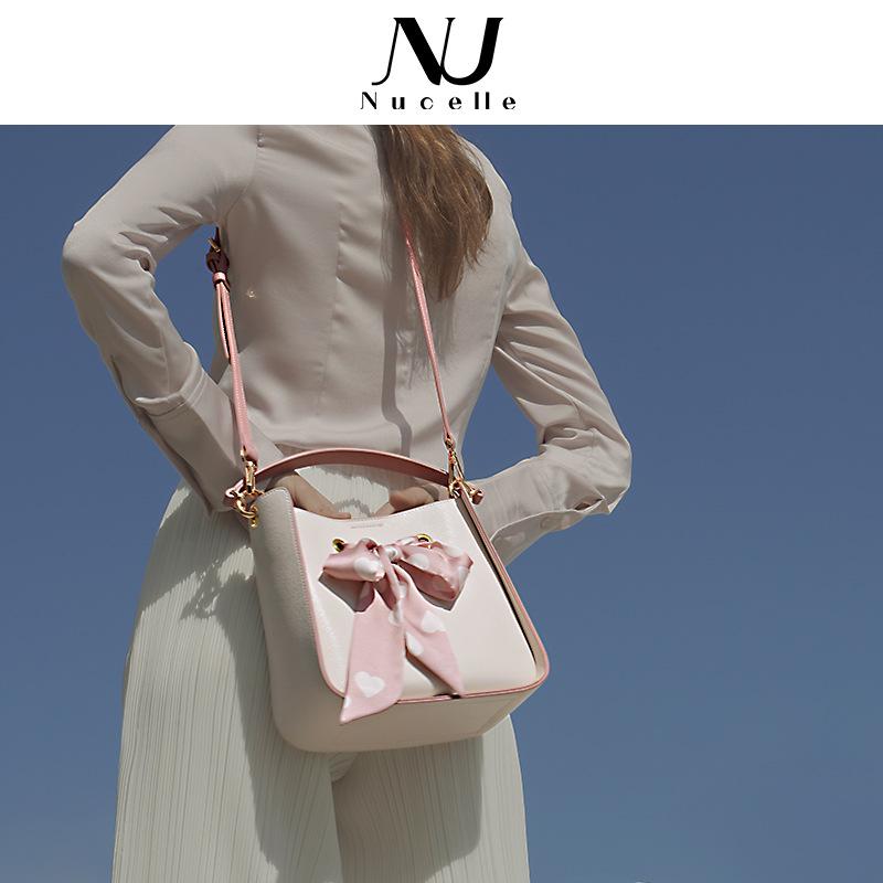 

NUCELLE Ladies shoulder casual messenger bag, Korean scarf bow bucket bag, spring and summer 2021 new fashion portable,, Beige