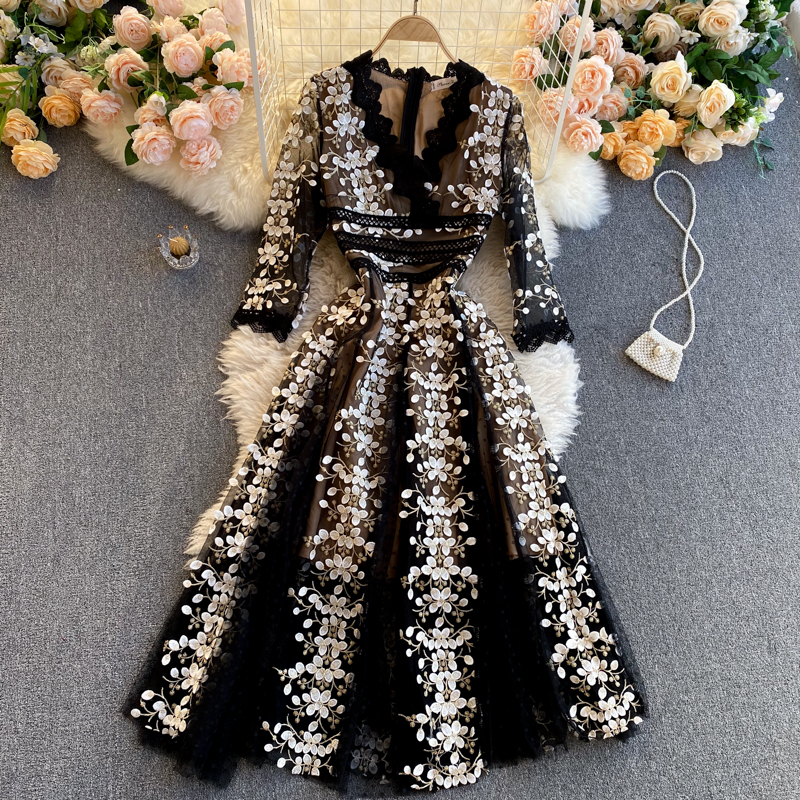

High Waist A-Line Long Sleeve Dress Runway Dresses Women 2021 Elegant Boho Vintage Spring Autumn Luxury Party lace embroidery, Same as picture