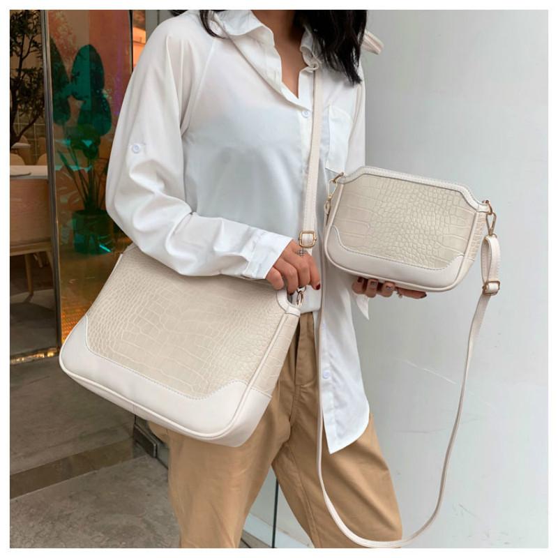 

French top designer INS microfiber material fashion new wild Messenger bag summer ladies bag shoulder handbag, Black