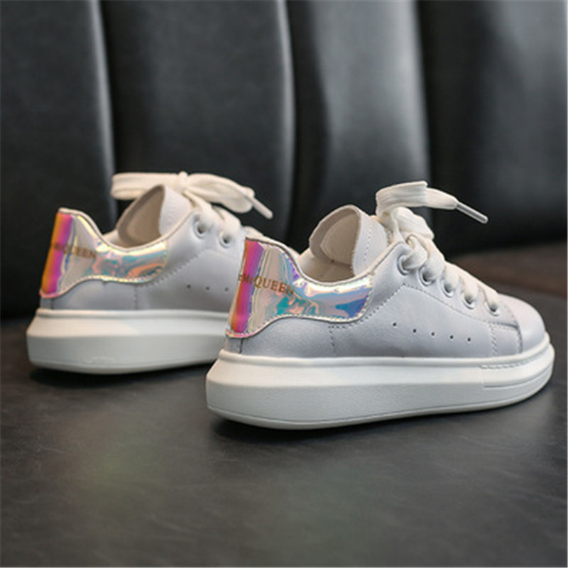 

2021 New Style Childrens White Shoes Girl And Boys Fashion Casual Sneaker High Quality Words Print Kids Sport Shoes, Colorful powder