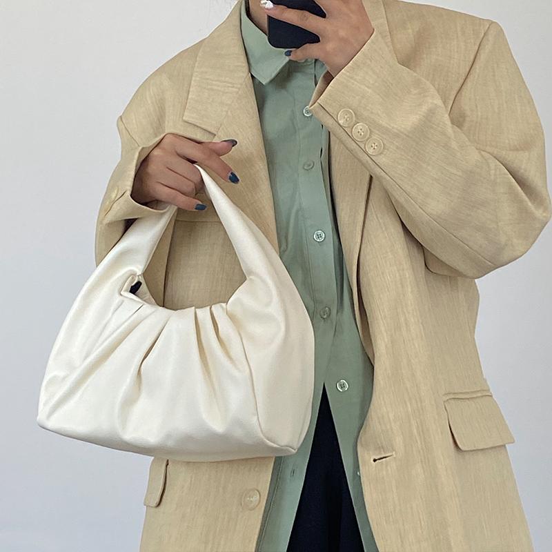 

Soft PU Leather Women Small Shoulder Bags Fashion Design Pleated Ladies Hobos Underarm Bag Elegant Female Clutch Purse Handbags, Black