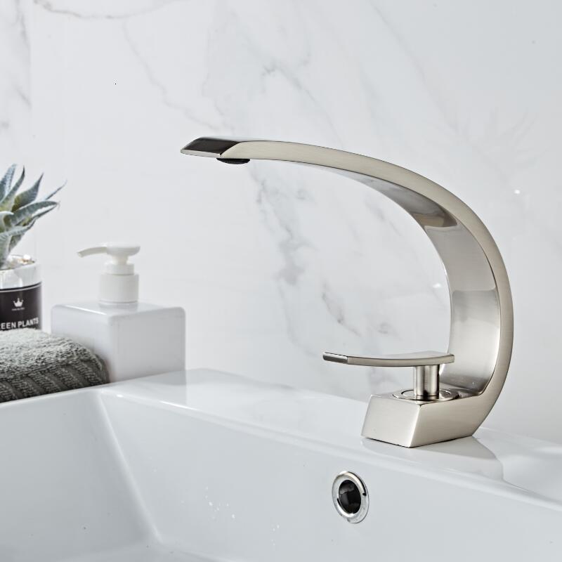 

2021 New Modern Bathroom Mixer Tap Nickel/black/gold Wash Basin Single Handle Hot and Cold Waterfall Faucet B6pq