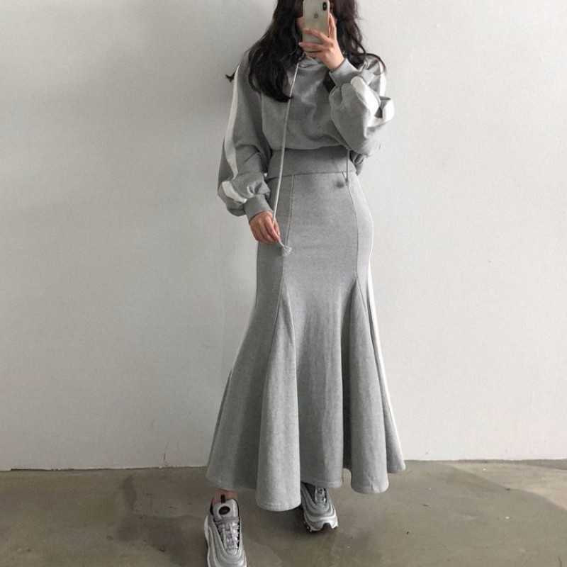 

Autumn And Winter Women's Hooded Sport Lantern Sleeve Sweatshirt Tops+Long Mermaid Two-piece Female Skirt Set 210526, Black