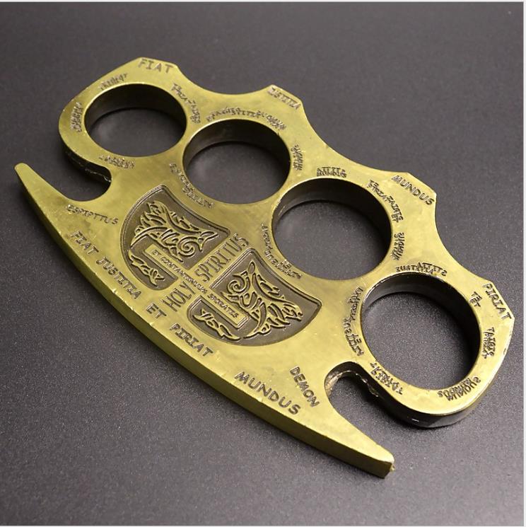 

18ss thick boxing hand clasp fist buckle self-defense weapon refers to tiger fist ring section copper ring fist ring iron four fingers, Black