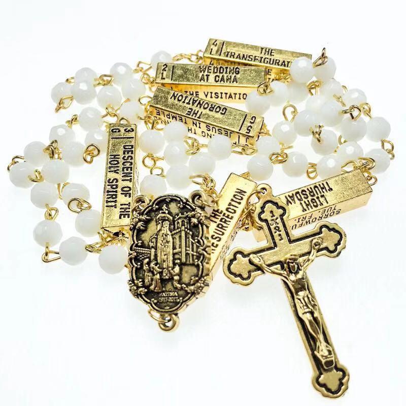 

Pendant Necklaces 6mm White Facet Glass Rosary, Religious Rosary With FATIMA Centor, Singapore Catholic Necklace Antque Gold Metal Parts