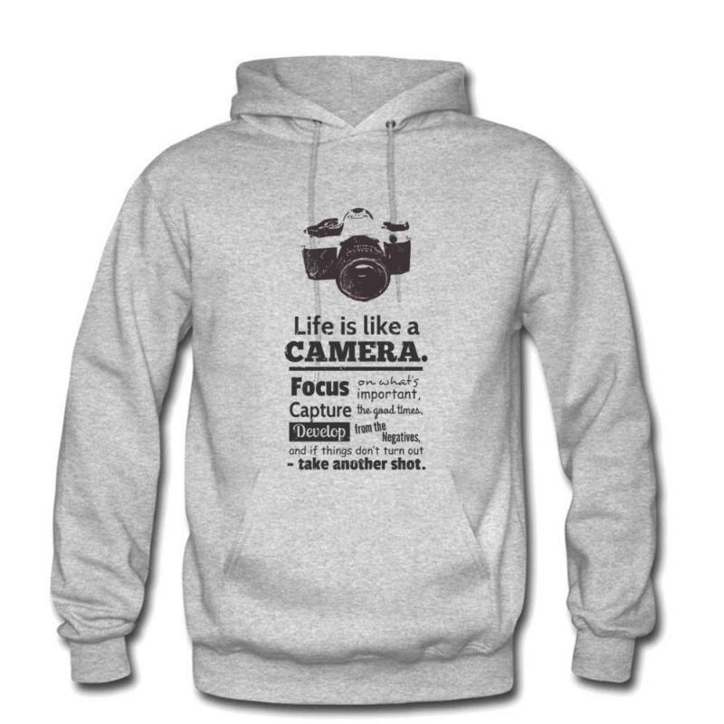 

Men's Hoodies & Sweatshirts Vintage Chic Life Is Like A Camera High Quality Cotton Fleece Warm Pographer Hooded Sweatshirt Male Clothing