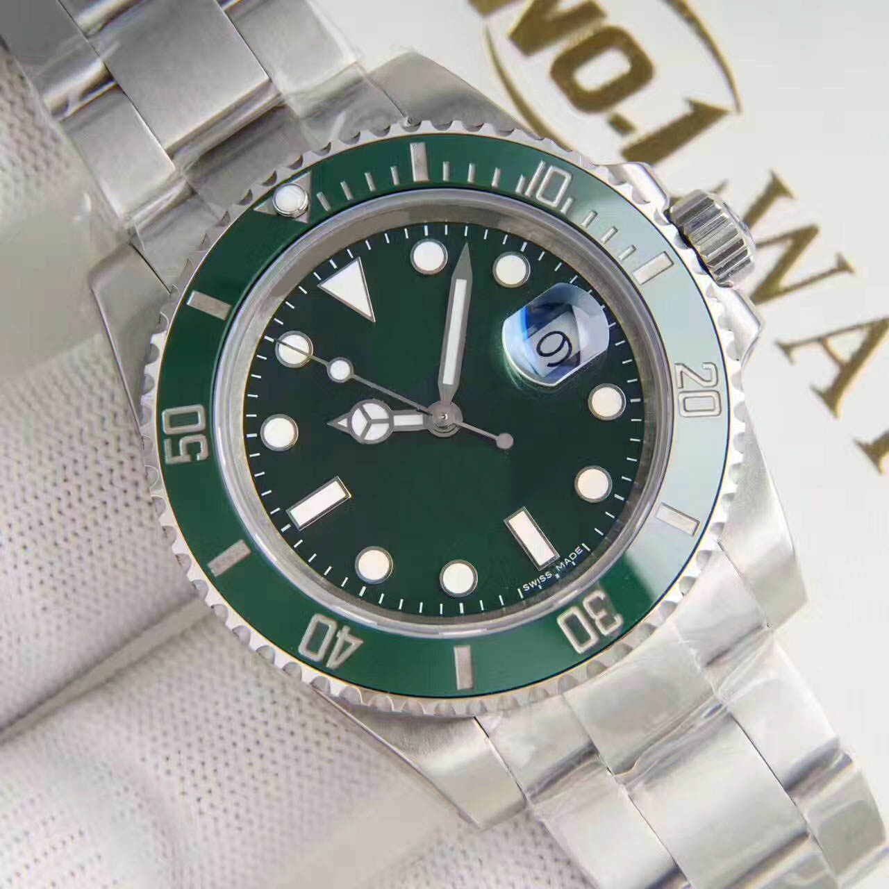 

2021 Sport Watch Green dial 2813 Movement High quality stainless steel Automatic 40mm men women Watches Wristwatches master, Bronze