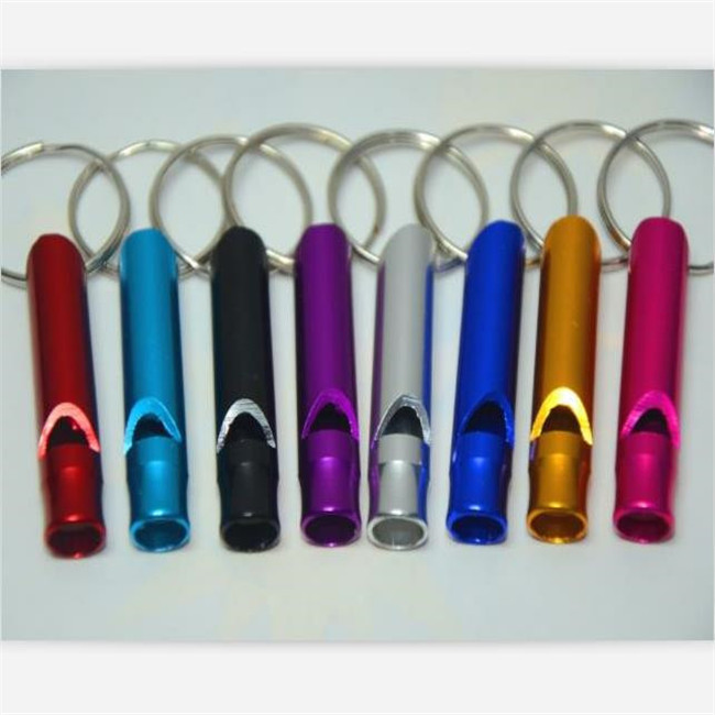 

Hot Whistle Keychains Portable Self Defense Keyrings Rings Holder Fashion Car Key Chains Accessories Outdoor Camping Survival Mini Tools
